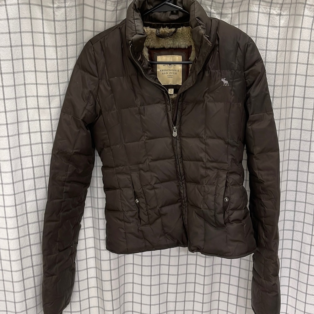 Vintage Y2K Abercrombie And Fitch Faux Fur Lined Down Filled Puffy Jacket Small